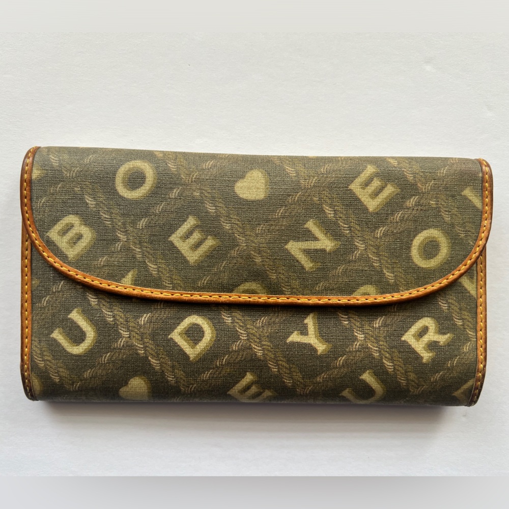 Dooney & Bourke Ladies Wallet